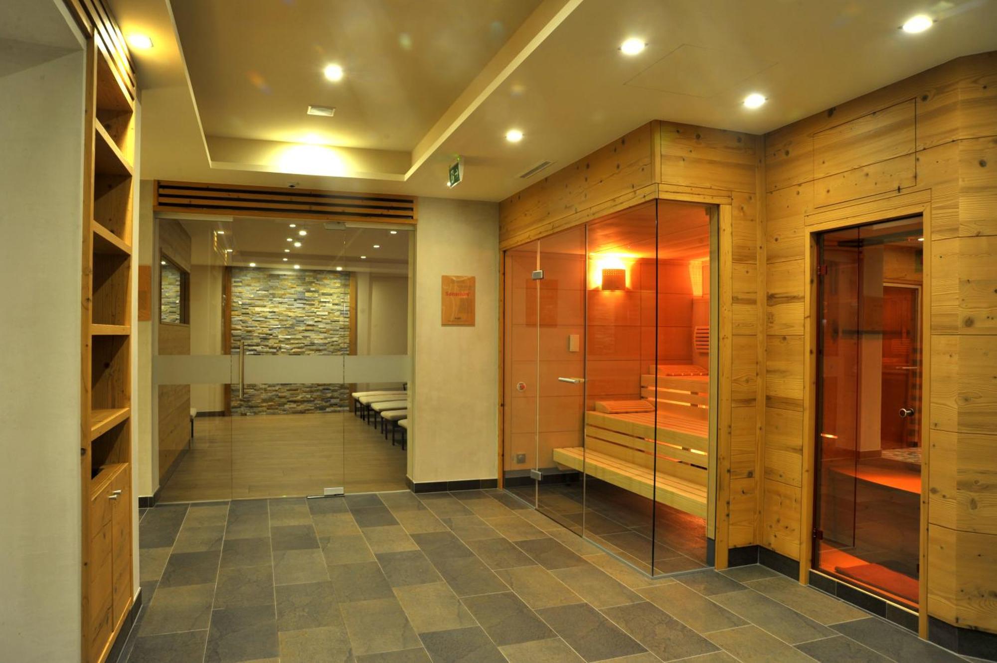Hotel Maria Theresia Ischgl Exterior foto
