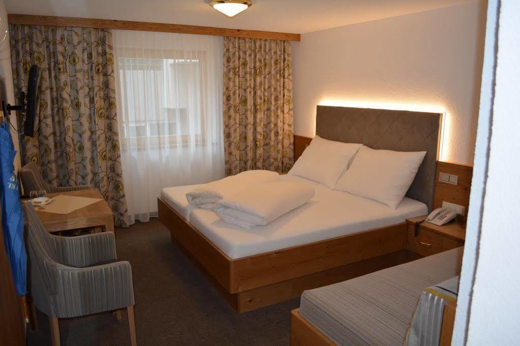 Hotel Maria Theresia Ischgl Exterior foto
